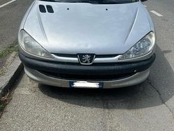 Grigio Usata 2003 Peugeot 206 Due volumi | 650 €