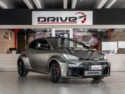 Grigio Usata 2024 Toyota Yaris Due volumi | 56.900 €