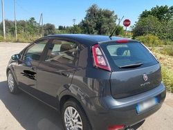 Grigio Usata 2013 Fiat Grande Punto Due volumi | 3100 € (Ottimo prezzo)