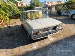 Grigio Usata 1982 Ford Fiesta Due volumi | 3000 €