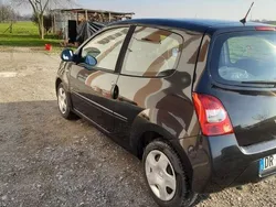 Usata 2007 Renault Twingo Due volumi | 4000 € (Molto cara)