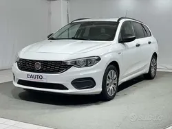 Bianco Usata 2018 Fiat Tipo Pop Furgone | 5650 € (Buon prezzo)
