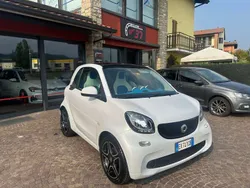 Bianco Usata 2014 Smart ForTwo Coupé Proxy Due volumi | 8490 € (Buon prezzo)