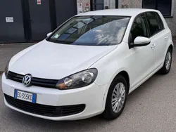 Bianco Usata 2011 VW Golf VI United Tre volumi | 5400 € (Buon prezzo)