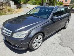 Usata 2009 Mercedes C220 Tre volumi | 7500 € (Buon prezzo)