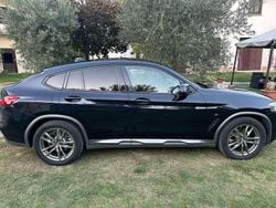 Blu/azzurro Usata 2021 BMW X4 M Sport SUV | 38.500 € (Buon prezzo)