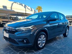 Grigio Nuova 2025 Dacia Sandero Expression Due volumi | 18.000 € (Buon prezzo)