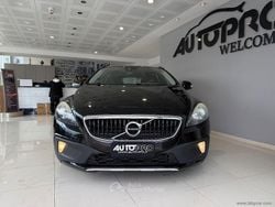Nero Usata 2016 Volvo V40 CC Summum Station wagon | 7800 € (Buon prezzo)