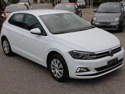 Bianco Usata 2021 VW Polo Comfortline Tre volumi | 12.500 € (Buon prezzo)