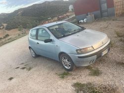 Usata 2001 Fiat Punto Due volumi | 1500 € (Buon prezzo)
