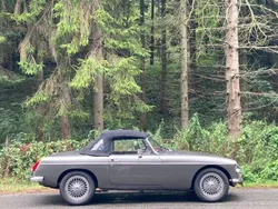 Grigio Usata 1973 MG B Cabrio | 34.257 €