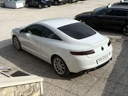 Bianco Usata 2011 Renault Laguna Coupé Coupé | 6000 €