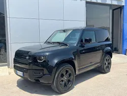 Nero Usata 2023 Land Rover Defender SE Dynamic SUV | 64.900 € (Buon prezzo)
