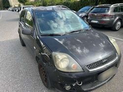 Nero Usata 2007 Ford Fiesta Ghia Due volumi | 800 € (Super prezzo)