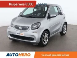 Argento Usata 2015 Smart ForTwo Coupé Passion Due volumi | 8799 € (Buon prezzo)