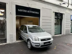 Argento Usata 2003 Ford Fusion Monovolume | 2990 € (Buon prezzo)