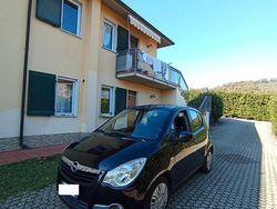 Nero Usata 2010 Opel Agila Enjoy Due volumi | 3500 € (Buon prezzo)
