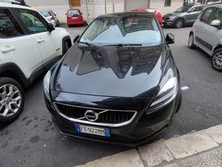 Nero Usata 2018 Volvo V40 Plus Station wagon | 9450 € (Buon prezzo)