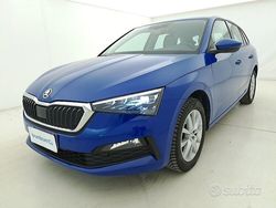 Blu Usata 2020 Skoda Scala Ambition Due volumi | 11.990 € (Ottimo prezzo)