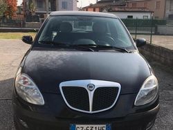Nero Usata 2006 Lancia Ypsilon Due volumi | 2700 € (Buon prezzo)