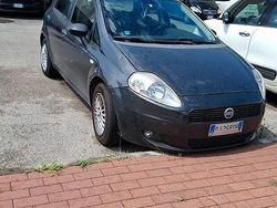 Grigio Usata 2006 Fiat Punto Due volumi | 1700 €