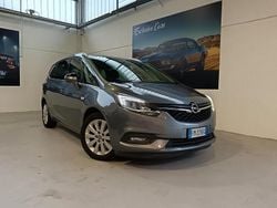 Grigio Usata 2017 Opel Zafira Innovation Monovolume | 12.500 € (Buon prezzo)