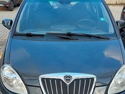 Grigio Usata 2011 Lancia Musa Monovolume | 3500 € (Buon prezzo)