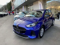 Glass blue Nuova 2024 Mazda 2 Prime-Line Due volumi | 19.500 € (Buon prezzo)