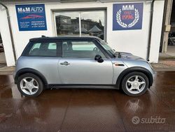 Grigio Usata 2006 Mini One D Due volumi | 4800 € (Molto cara)