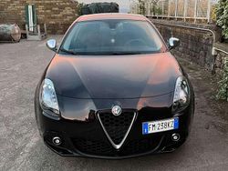 Nero Usata 2017 Alfa Romeo Giulietta Tre volumi | 6000 € (Ottimo prezzo)