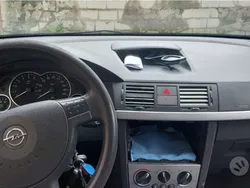 Usata 2005 Opel Meriva Monovolume | 900 € (Super prezzo)