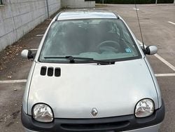 Grigio Usata 2003 Renault Twingo Due volumi | 2500 €