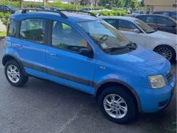 Blu/azzurro Usata 2005 Fiat Panda 4x4 Climbing Due volumi | 4800 € (Buon prezzo)