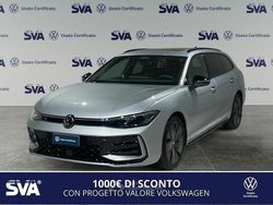 Gray Nuova 2025 VW Passat R-line Station wagon | 47.900 € (Buon prezzo)