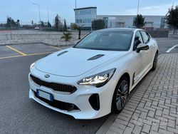 Bianco Usata 2019 Kia Stinger Due volumi | 30.000 €