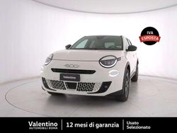 Bianco Usata 2024 Fiat 600 La Prima SUV | 21.450 € (Ottimo prezzo)