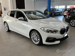 Bianco Usata 2021 BMW 118 Advantage Due volumi | 18.900 € (Super prezzo)