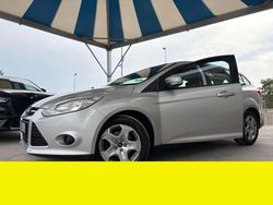 Argento Usata 2013 Ford Focus Station wagon | 7490 € (Molto cara)