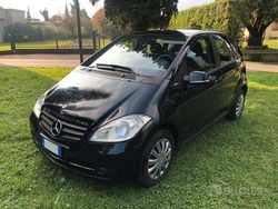 Nero Usata 2010 Mercedes A160 Executive Tre volumi | 1900 € (Super prezzo)