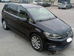 Nero Usata 2016 VW Touran Monovolume | 12.000 € (Buon prezzo)