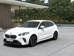 Bianco Nuova 2025 BMW 120 M Sport Due volumi | 37.900 €