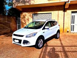Bianco Usata 2015 Ford Kuga Titanium SUV | 11.000 € (Buon prezzo)
