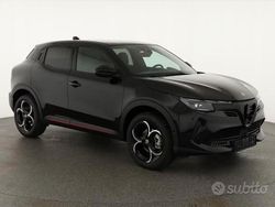 Nero Nuova 2025 Alfa Romeo Junior Edizione Speciale SUV | 30.990 €