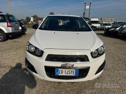 Bianco Usata 2013 Chevrolet Aveo LT Tre volumi | 4800 € (Buon prezzo)