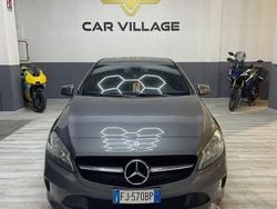 Grigio Usata 2017 Mercedes A160 Tre volumi | 14.000 € (Ottimo prezzo)