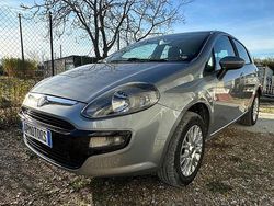 Grigio Usata 2011 Fiat Punto Evo Dynamic Due volumi | 3600 € (Buon prezzo)