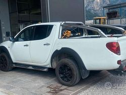 Bianco Usata 2010 Mitsubishi L200 Intense+ Pick-up | 12.000 € (Super prezzo)