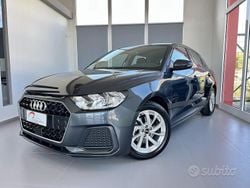 Grigio Usata 2022 Audi A1 Sportback Business Due volumi | 20.900 € (Buon prezzo)