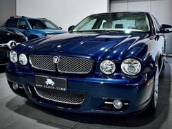 Blu/azzurro Usata 2009 Jaguar XJ Sovereign Tre volumi | 19.900 € (Molto cara)