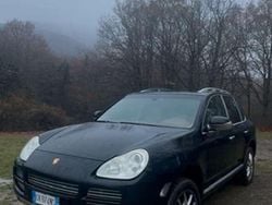 Usata 2004 Porsche Cayenne SUV | 6000 € (Super prezzo)